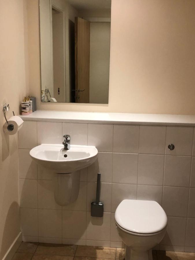 شقة 2 Bed 2 Bath With Private Parking إدنبرة المظهر الخارجي الصورة