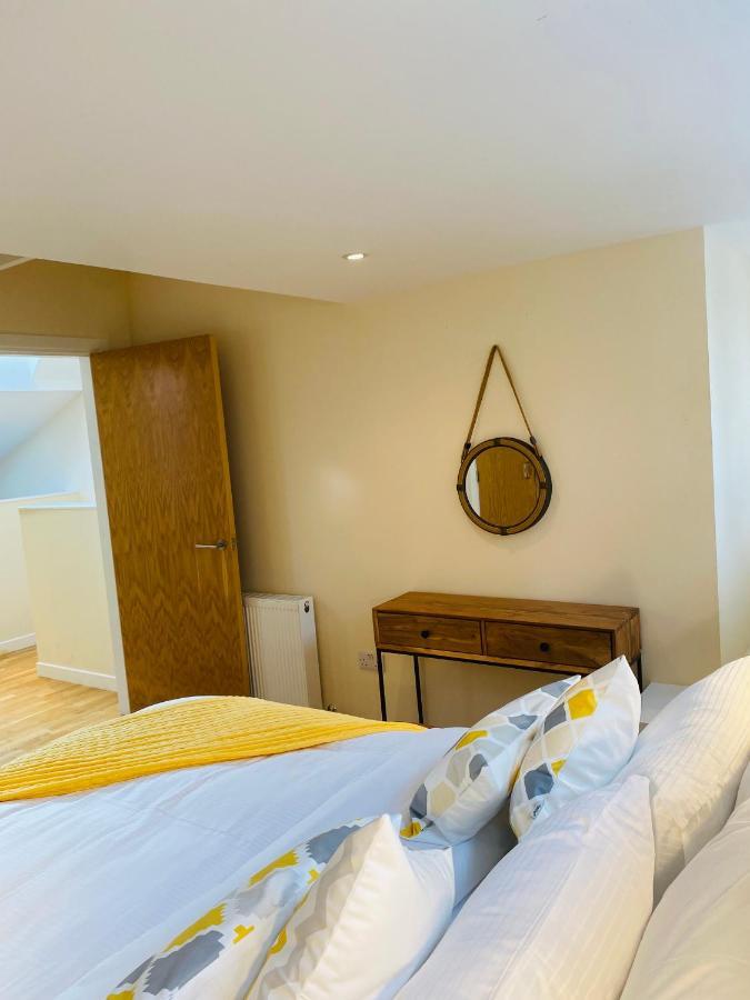 شقة 2 Bed 2 Bath With Private Parking إدنبرة المظهر الخارجي الصورة