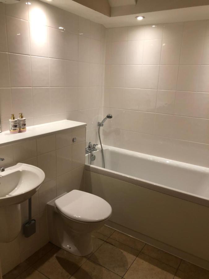 شقة 2 Bed 2 Bath With Private Parking إدنبرة المظهر الخارجي الصورة